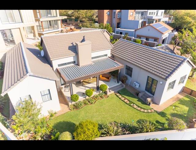 3 BEDROOM HOUSE FOR SALE IN COPPERLEAF ESTATE